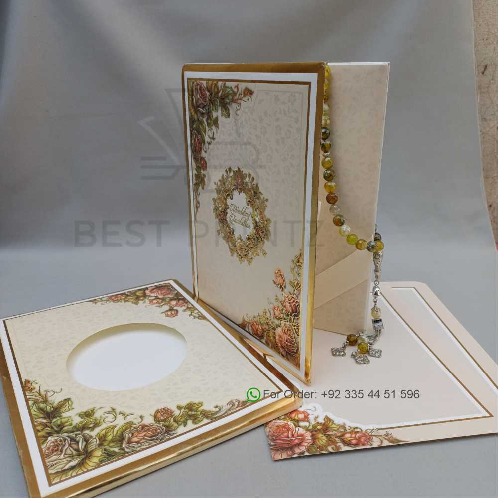 Elegant Wedding Invitation Cards with Gold Borders Elegant Wedding Invitation Cards with Gold Borders